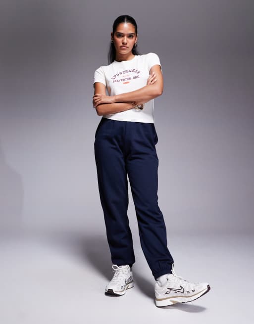 Nike Phoenix Fleece slim graphic T-shirt in off white , 3 of 4