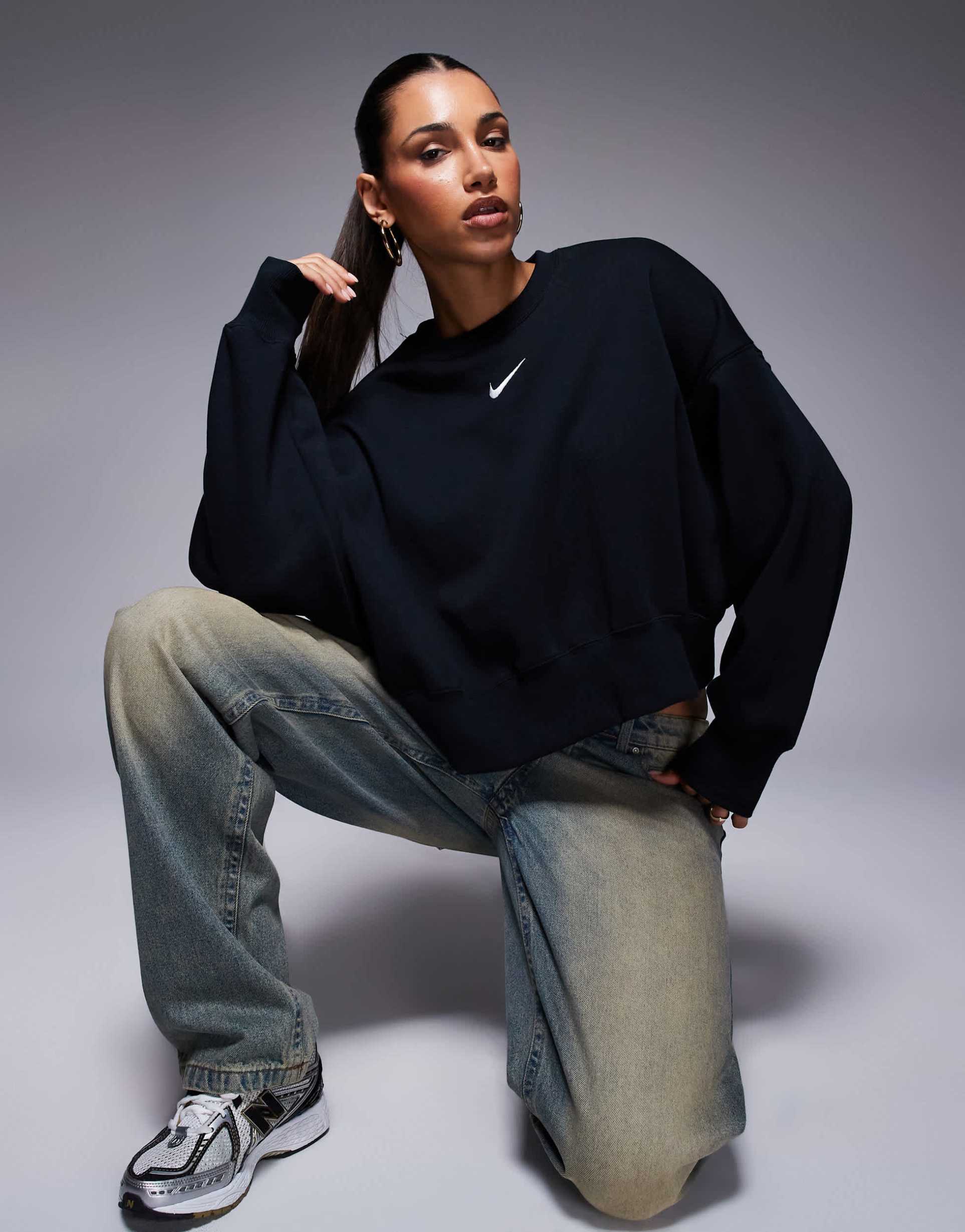 nike phoenix fleece super oversized sweatshirt in black