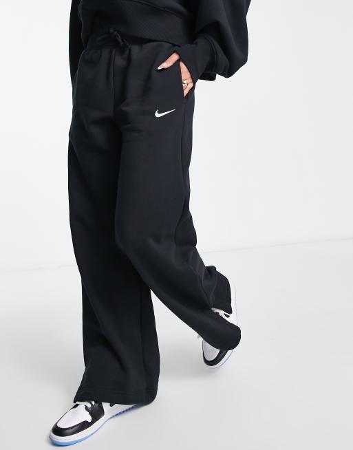 Nike – Phoenix Fleece – Svarta mjukisbyxor med vida ben och hög midja