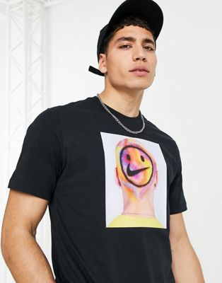 Nike photo chest print t-shirt in black