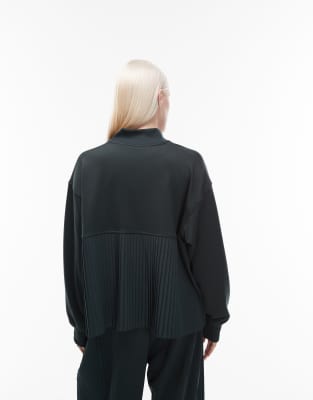 Nike Pleated Harrington Jacket In Black