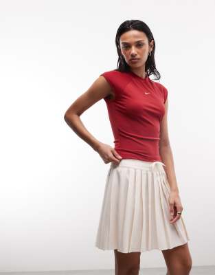 Nike Pleated Skirt In Brown