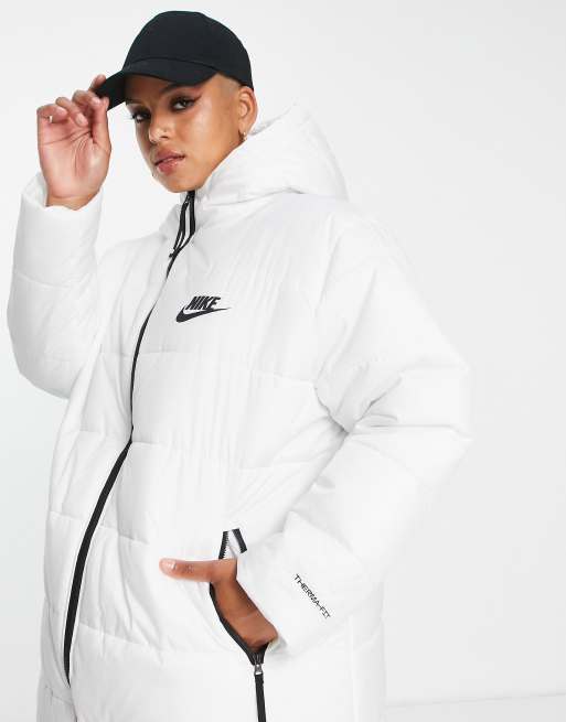 White puffer best sale jacket nike