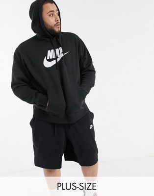 nike hoodie and shorts