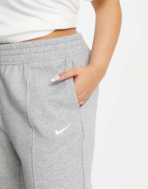 Nike Collection Fleece Loose-Fit Cuffed Sweatpants In Dark Brown