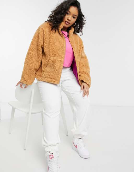 Nike best sale cropped sherpa