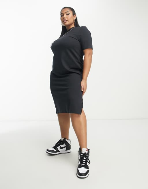 Black nike store dress plus size