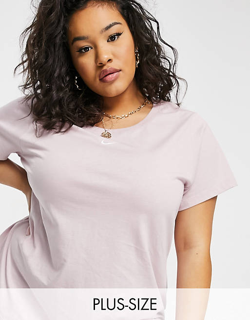  Nike Plus essential relaxed fit t-shirt in light pink 