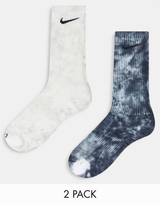 Nike Plus – Everyday – Vita och svarta, batikmönstrade strumpor, 2-pack