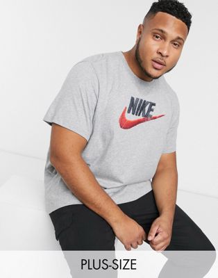 Nike Plus - Grå t-shirt med brand