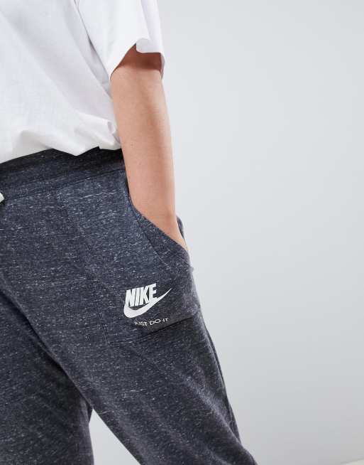 Nike vintage 2025 gym pants