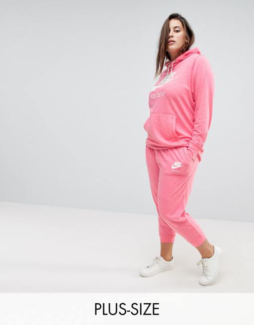 Pink nike hotsell sweat outfit