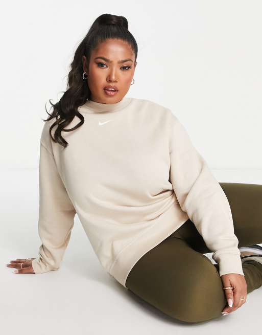 beige nike crewneck sweatshirt