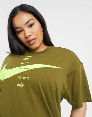 khaki green nike t shirt