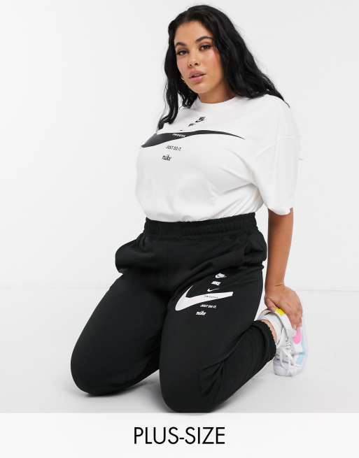 nike mini swoosh oversized sweatpants