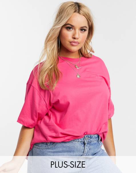 Nike Plus - T-shirt oversize à logo virgule central - Rose