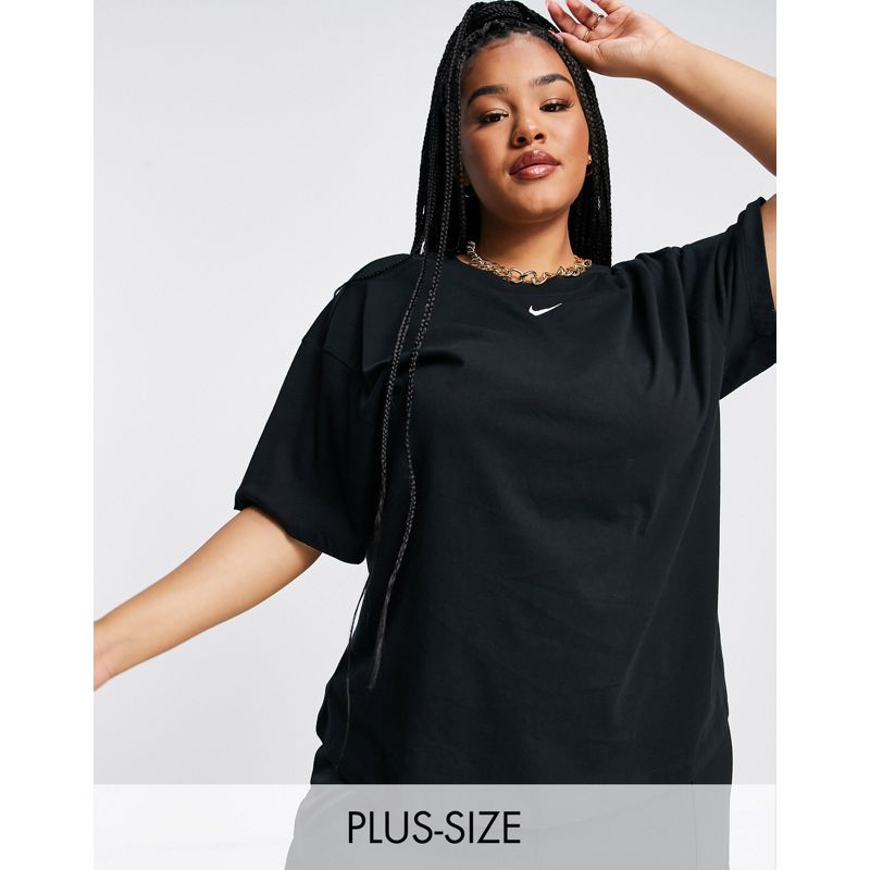 Donna Activewear Nike Plus - T-shirt oversize nera con logo centrale