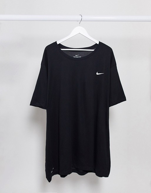 Nike Plus Training swoosh logo t-shirt in black