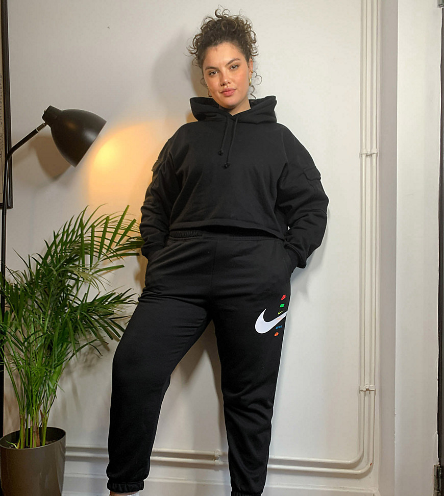 Nike Plus Trend Fleece cuffed sweatpants in black