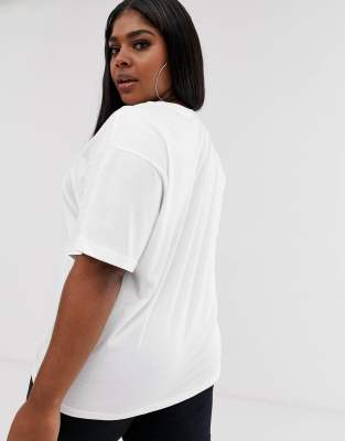 nike boyfriend t shirt white