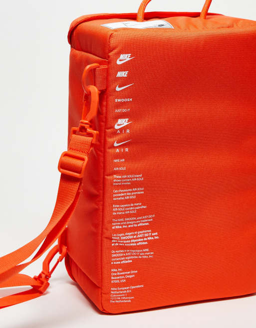 Nike – Pomarańczowo-biała torba w kształcie pudełka na buty, 2 z 4