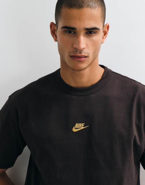 Nike Premium Essential t-shirt in brown - view 1
