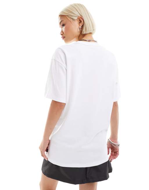 Nike Premium Essential t-shirt in white | ASOS