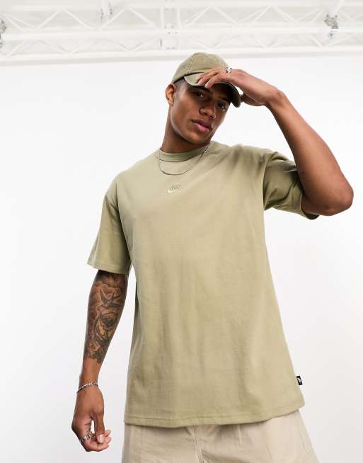 Olive nike hotsell t shirt