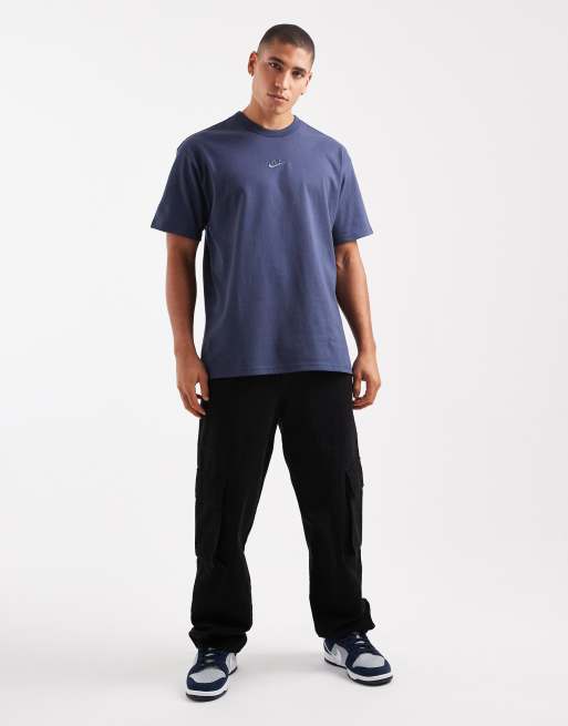 Nike Premium Essentials oversized T-shirt in dark blue, 2 of 5