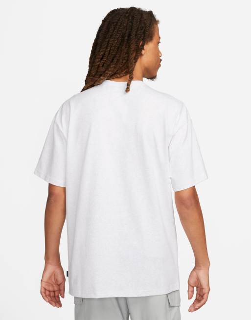 Nike Premium Essentials T-shirt in gray , 3 of 4