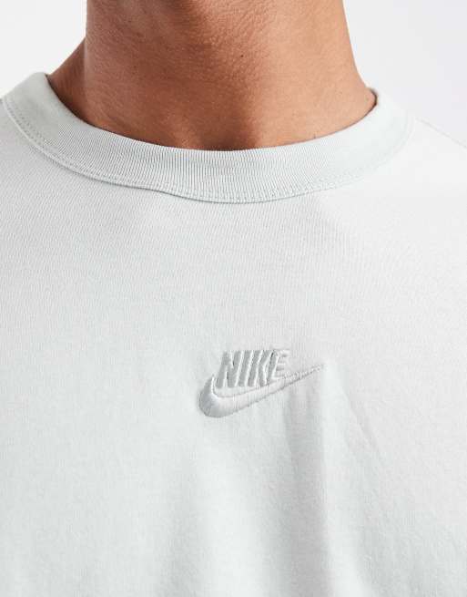 Nike Premium Essentials t-shirt in light grey, 5 of 5