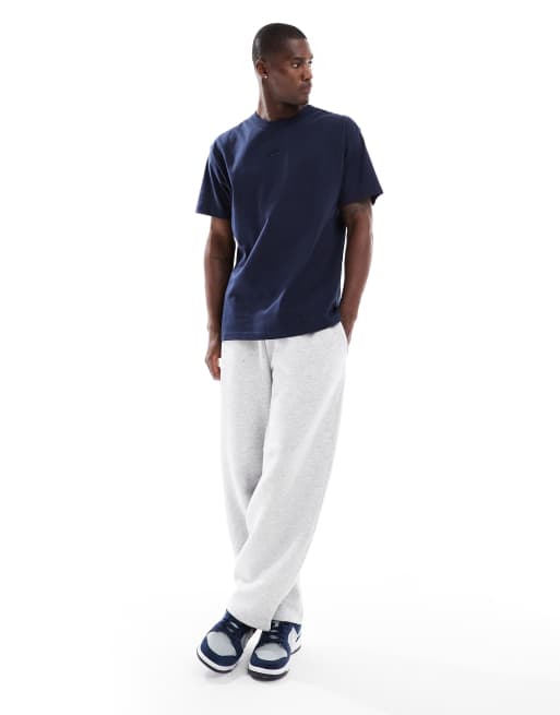 Nike Premium Essentials t-shirt in navy, 4 of 4
