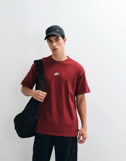 Nike Premium Essentials t-shirt in red, 3 of 5