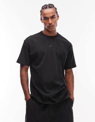 Nike - Premium Essentials - T-shirt - Noir