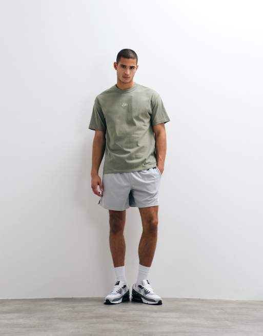 Nike - Premium Essentials - T-shirt oversize - Kaki, 2 de 5