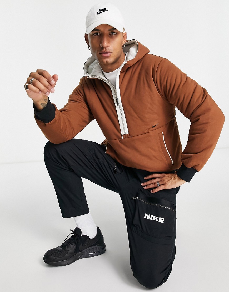 Nike - Premium geïsoleerd jack met 1/2e rits in bruin