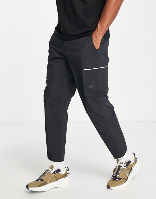 Nike - Premium - Geweven cargobroek in utility-stijl in zwart