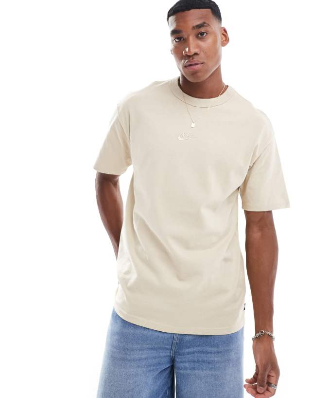 Nike - premium heavyweight oversized t-shirt in cream