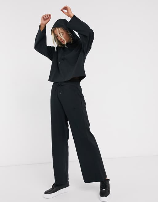 wide leg pants nike