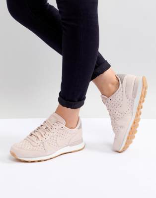 comfy ankle boots womens