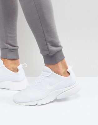 Nike Presto Fly Trainers In White 