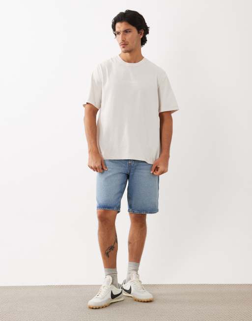 Nike Primary short sleeve T-shirt in beige, 2 of 5