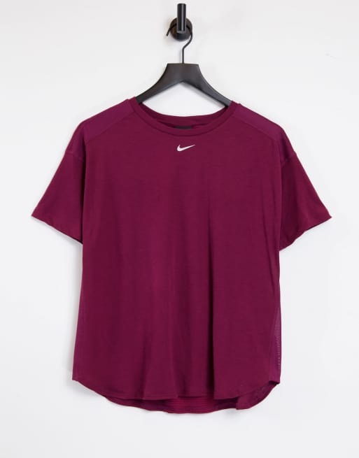 Nike – Pro Aeroadapt – Röd topp