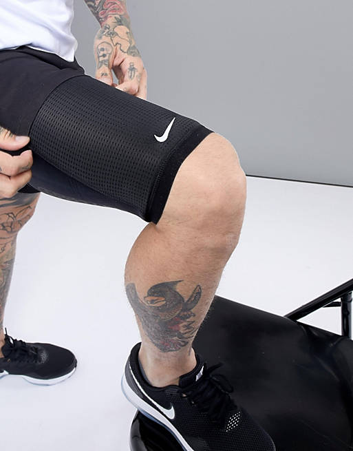 Nike Combat Hypestrong Sleeve |