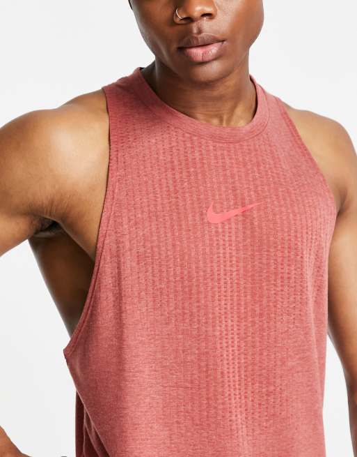 Mos graven Bezwaar Nike Pro Training ADV Dri-FIT vest rose pink | ASOS