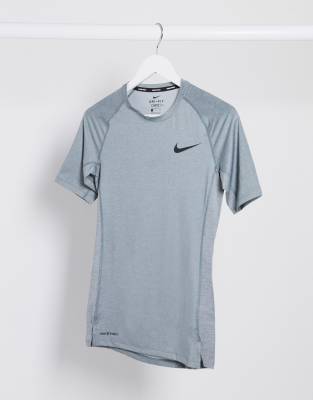 nike t shirt pro