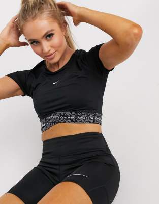 nike pro cropped top