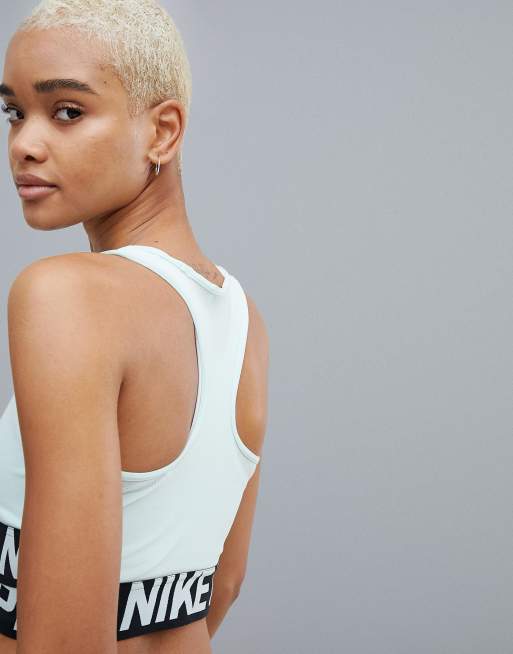 Nike Pro Training Crop In | ASOS