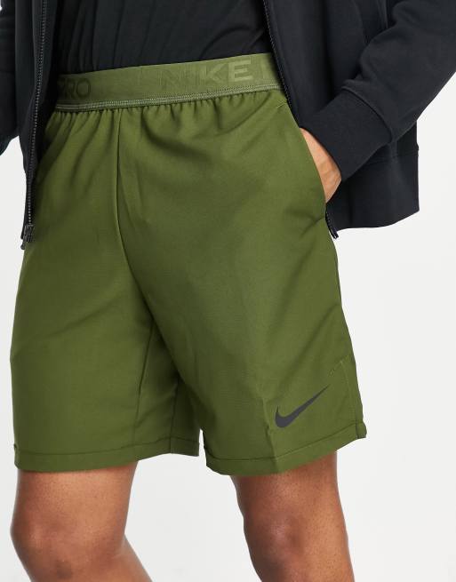 Nike - Pro Training - Dri-FIT - Flex Vent Max - Kakigrønne shorts