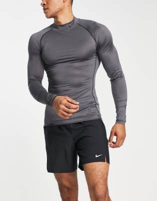 muscle shirts nike